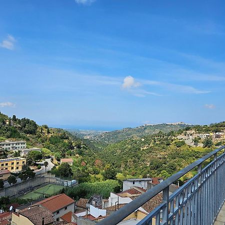Portaterra - Spaziosa Casa Con Bella Vista E Giardino Monforte San Giorgio Buitenkant foto